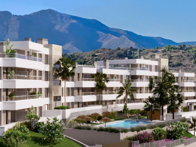 2 Bedrooms Apartment in Estepona