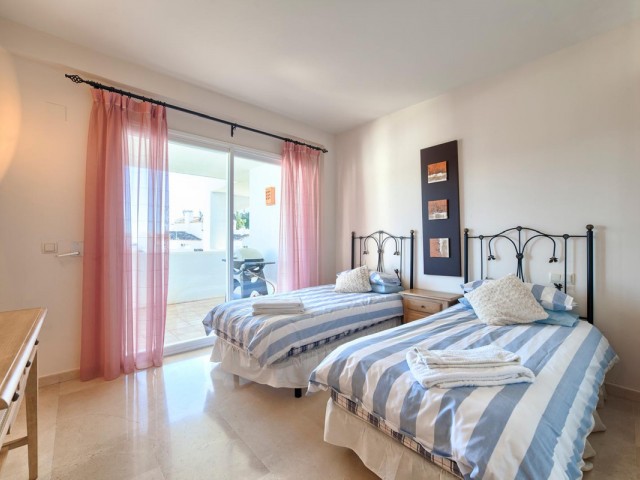 3 Bedrooms Apartment in Benahavís