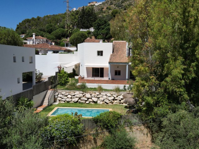 5 Bedrooms Villa in Torremuelle