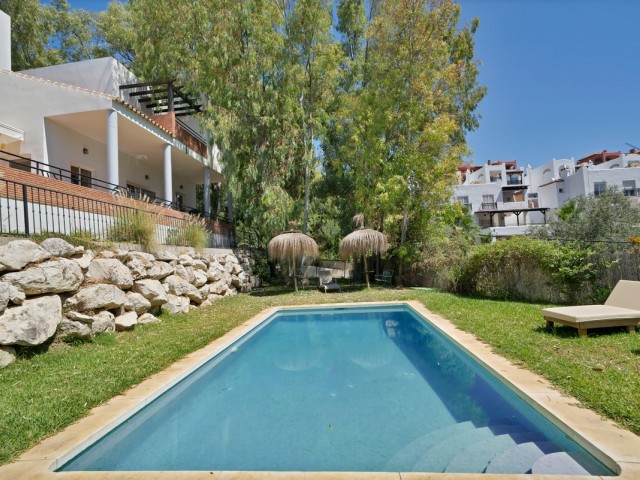5 Bedrooms Villa in Torremuelle