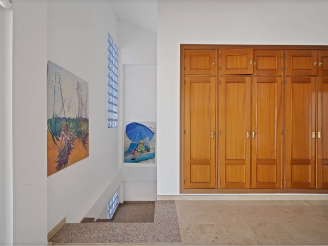 5 Bedrooms Villa in Torremuelle