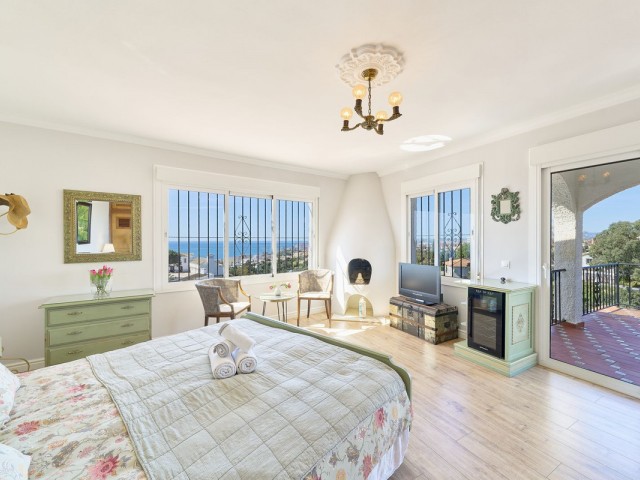 6 Sovrums Villa i Fuengirola