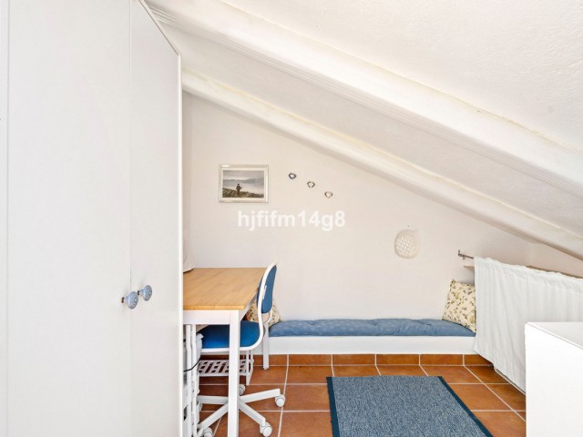 3 Bedrooms Apartment in Nueva Andalucía