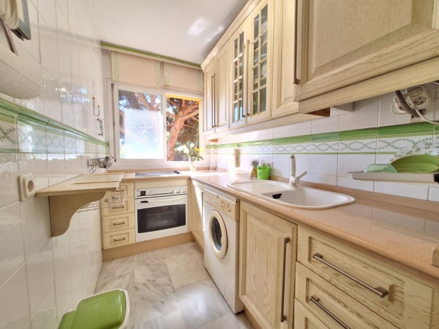 2 Bedrooms Apartment in Elviria