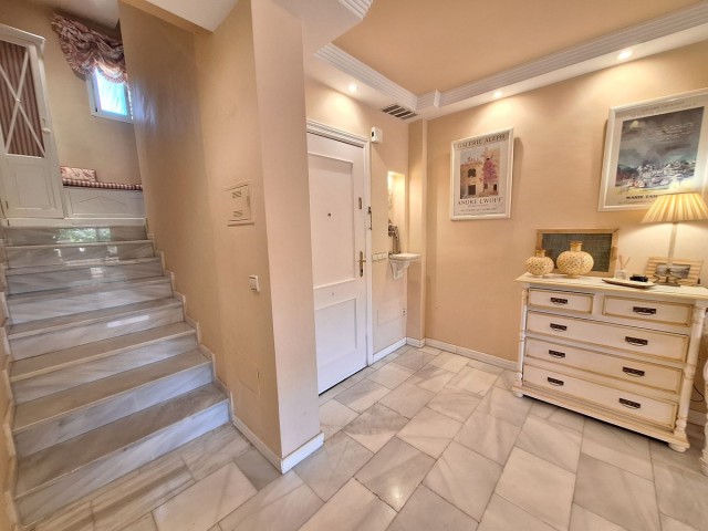 2 Slaapkamer Appartement in Elviria