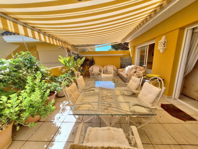 2 Slaapkamer Appartement in Elviria