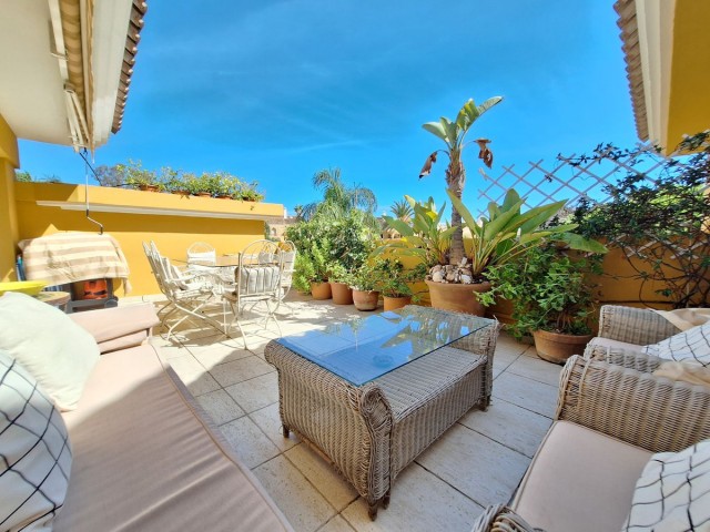 2 Slaapkamer Appartement in Elviria