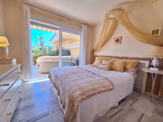 2 Slaapkamer Appartement in Elviria