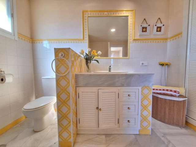 2 Slaapkamer Appartement in Elviria