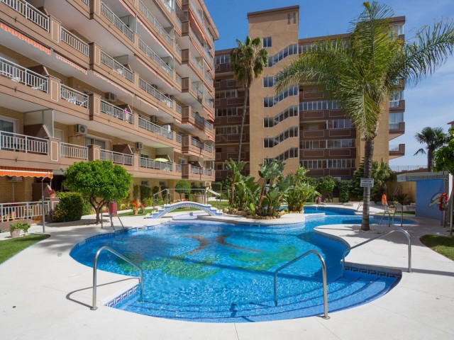 2 Bedrooms Apartment in Fuengirola