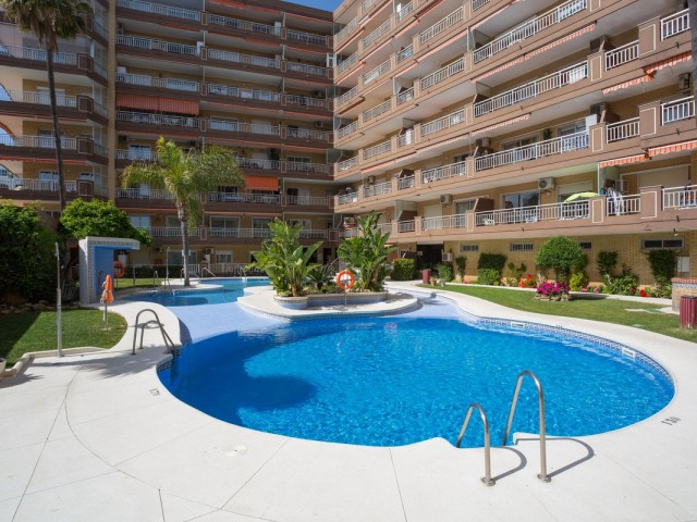 2 Bedrooms Apartment in Fuengirola