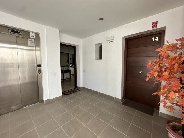 Apartamento con 2 Dormitorios  en Casares
