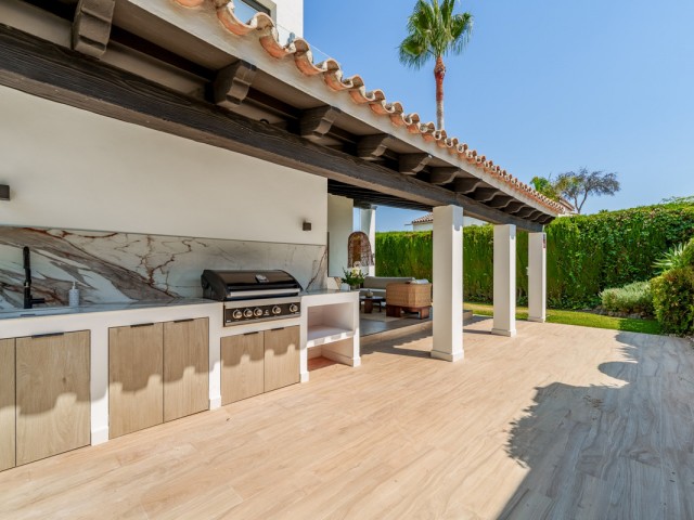 4 Sovrums Villa i Nueva Andalucía
