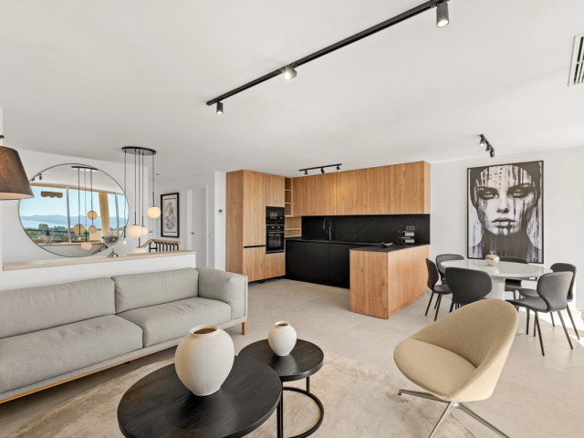 Apartamento con 3 Dormitorios  en Nueva Andalucía