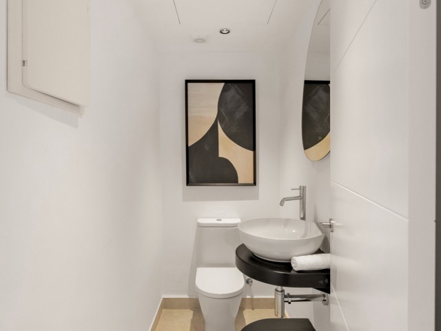Apartamento con 3 Dormitorios  en Nueva Andalucía