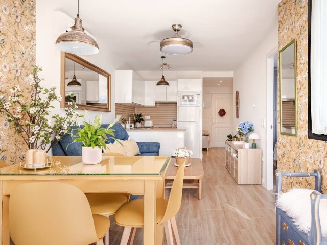 2 Bedrooms Apartment in Los Alamos