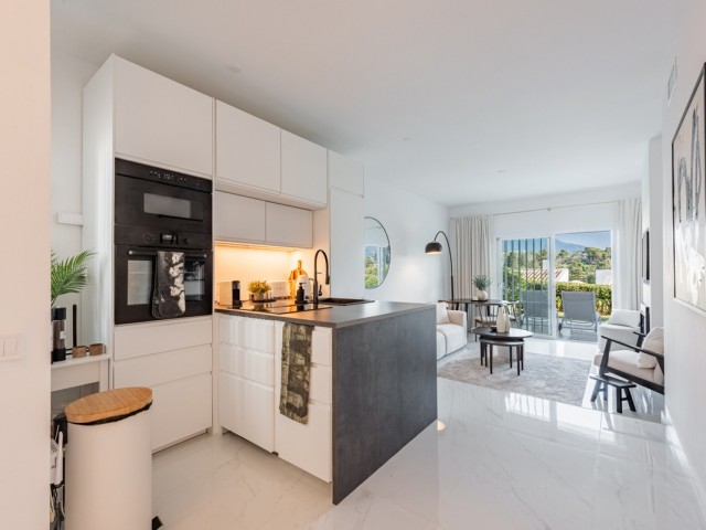 Apartamento con 3 Dormitorios  en Nueva Andalucía