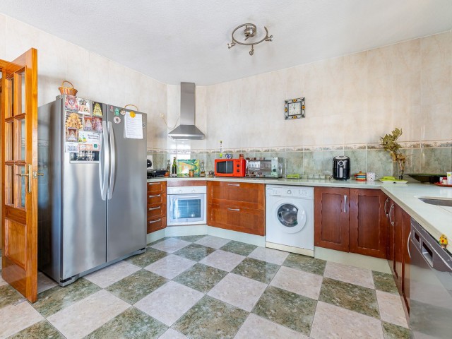 4 Bedrooms Townhouse in Benalmadena