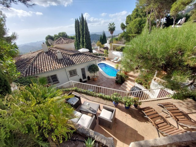 3 Bedrooms Villa in Mijas