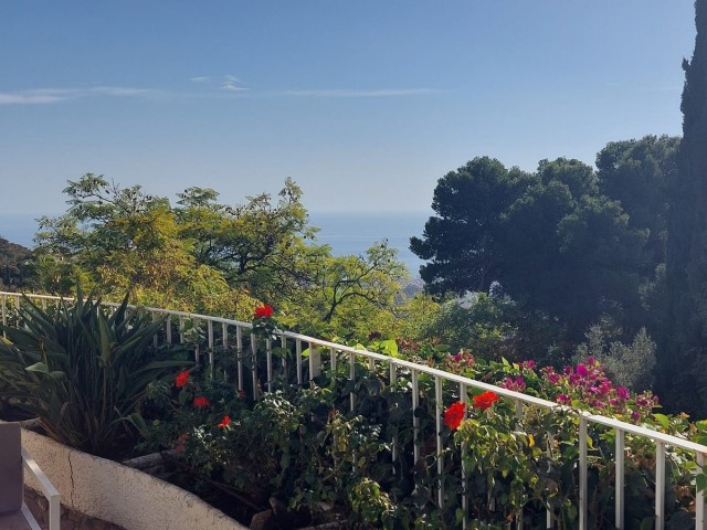 3 Bedrooms Villa in Mijas