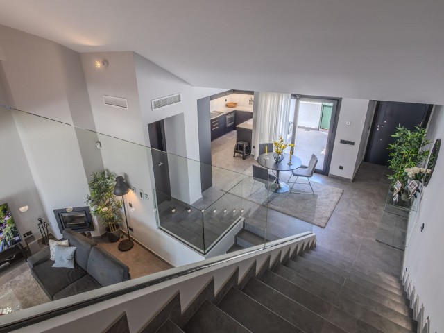 4 Makuuhuoneen Rivitalo Nueva Andalucía