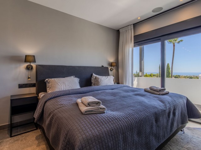 4 Makuuhuoneen Rivitalo Nueva Andalucía