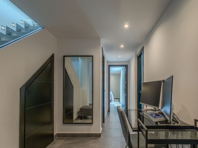 4 Makuuhuoneen Rivitalo Nueva Andalucía