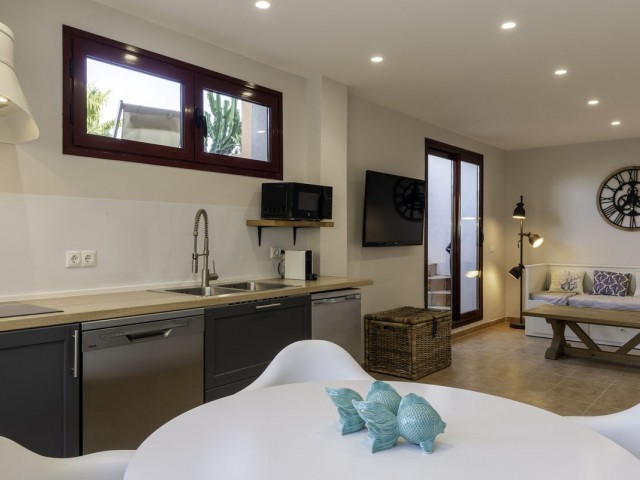 4 Slaapkamer Rijtjeshuis in Benahavís