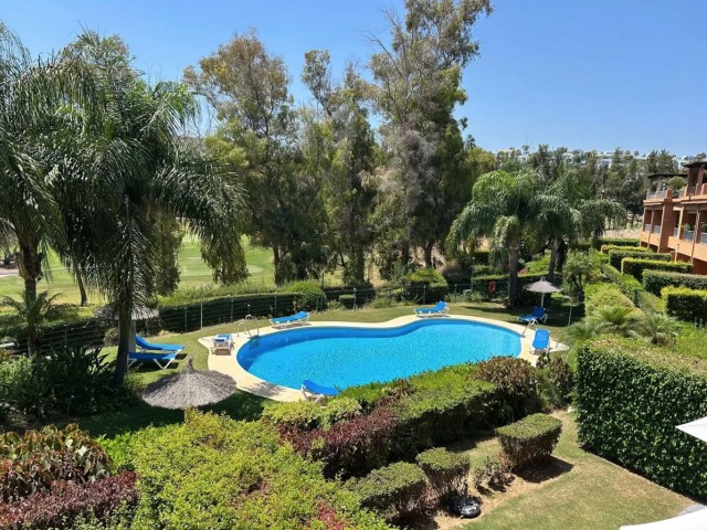 Apartment, Atalaya, R5162233