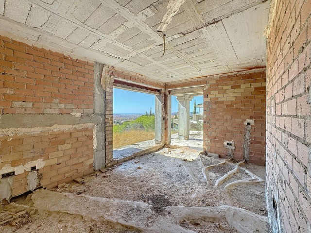 5 Soveroms Villa i Valtocado