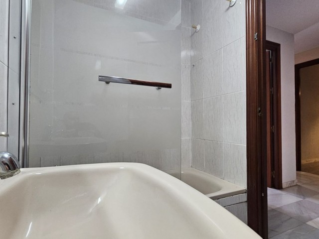 3 Makuuhuoneen Huoneisto Fuengirola