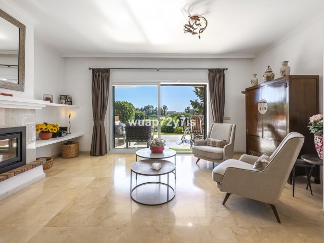 2 Sovrums Lägenhet i Estepona