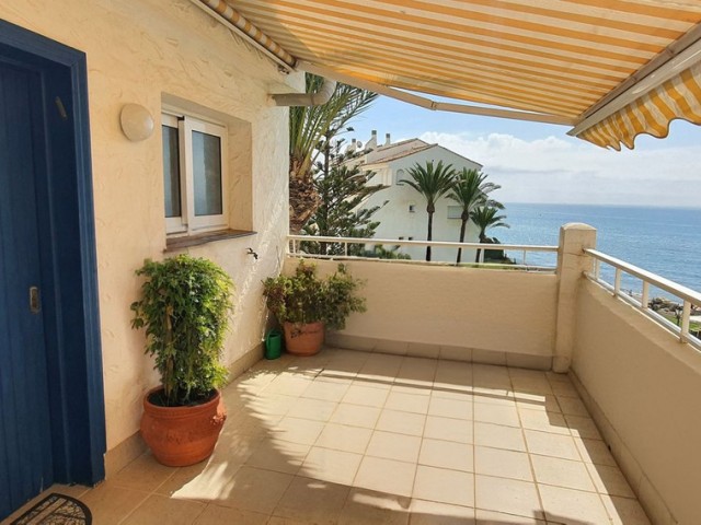 Apartment, Marbesa, R5162464