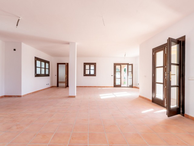 4 Schlafzimmer Villa in Casares