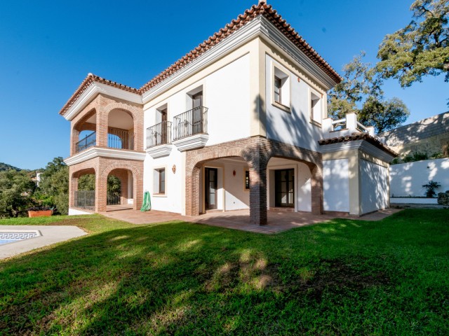 4 Schlafzimmer Villa in Casares