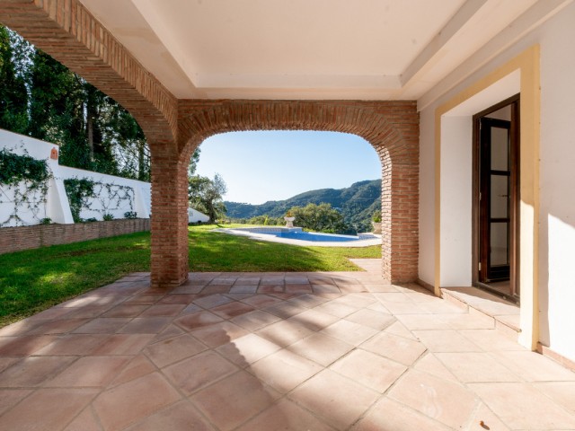 4 Schlafzimmer Villa in Casares