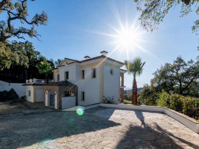 4 Schlafzimmer Villa in Casares