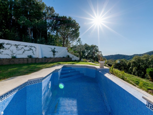 4 Schlafzimmer Villa in Casares