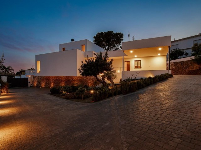 4 Schlafzimmer Villa in Benalmadena Costa
