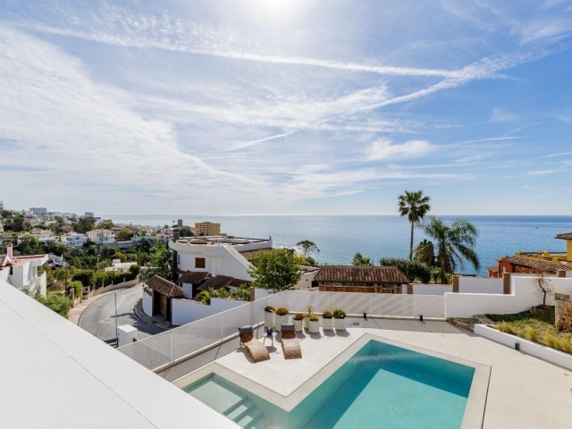 4 Schlafzimmer Villa in Benalmadena Costa