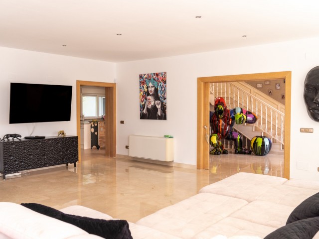 7 Slaapkamer Villa in Guadalmina Baja