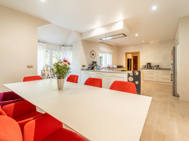 7 Slaapkamer Villa in Guadalmina Baja