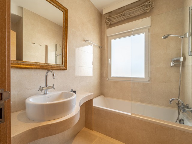 7 Slaapkamer Villa in Guadalmina Baja