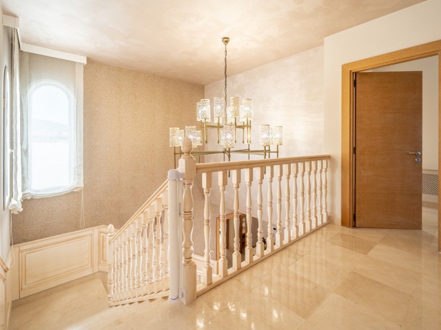 7 Slaapkamer Villa in Guadalmina Baja