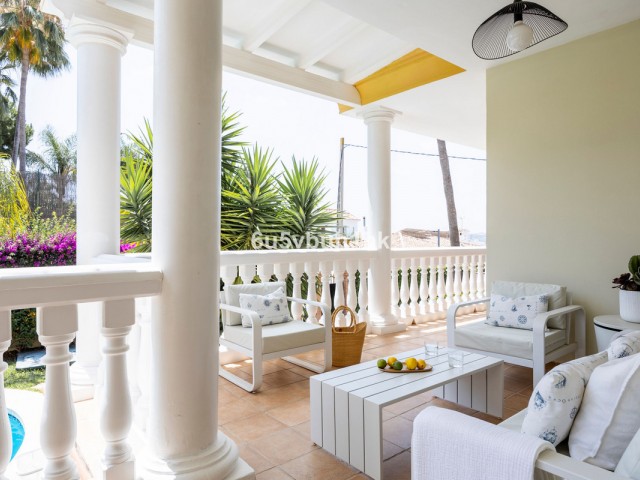 5 Schlafzimmer Villa in Sierrezuela