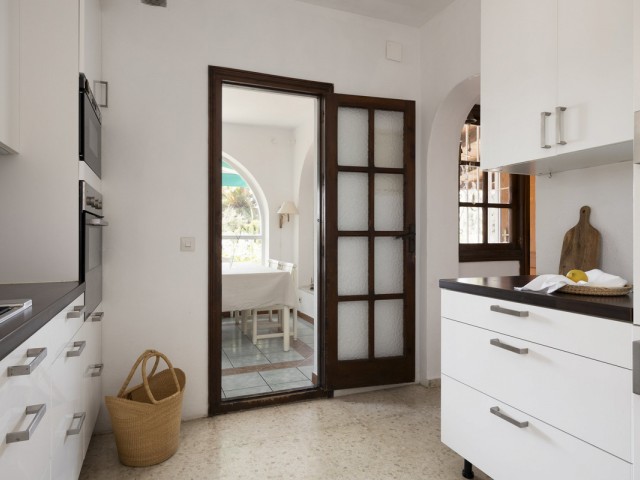 Villa con 3 Dormitorios  en Cerros del Aguila