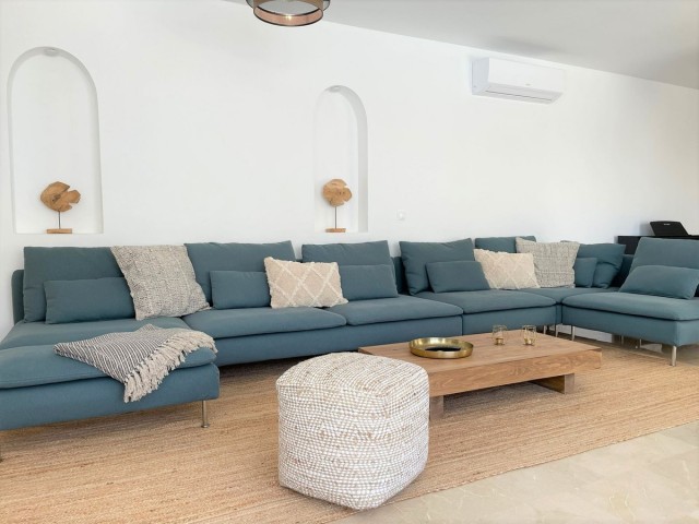 5 Soveroms Villa i Sierrezuela