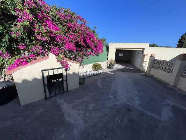 5 Soveroms Villa i Estepona