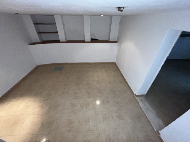 5 Soveroms Villa i Estepona
