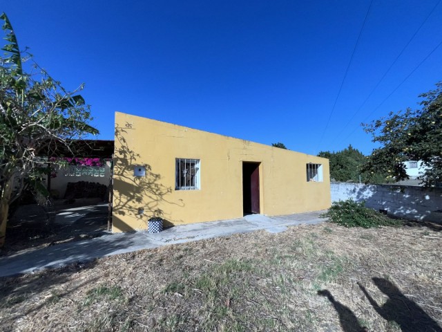 5 Soveroms Villa i Estepona